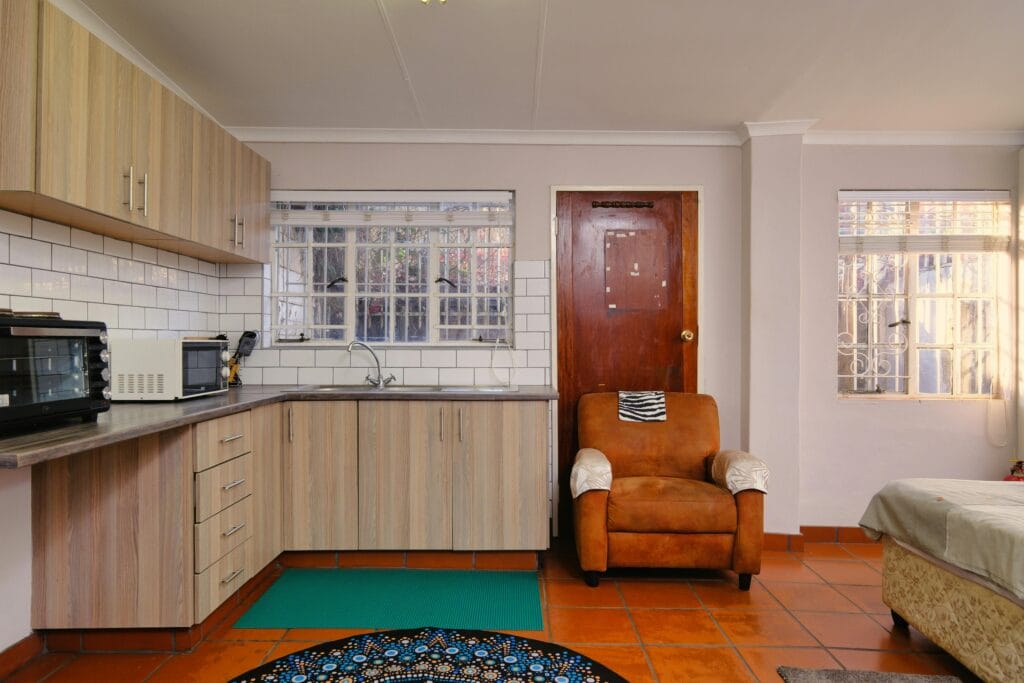 20 Genius Small Kitchen Ideas to Maximize Space and Brighten Your Home