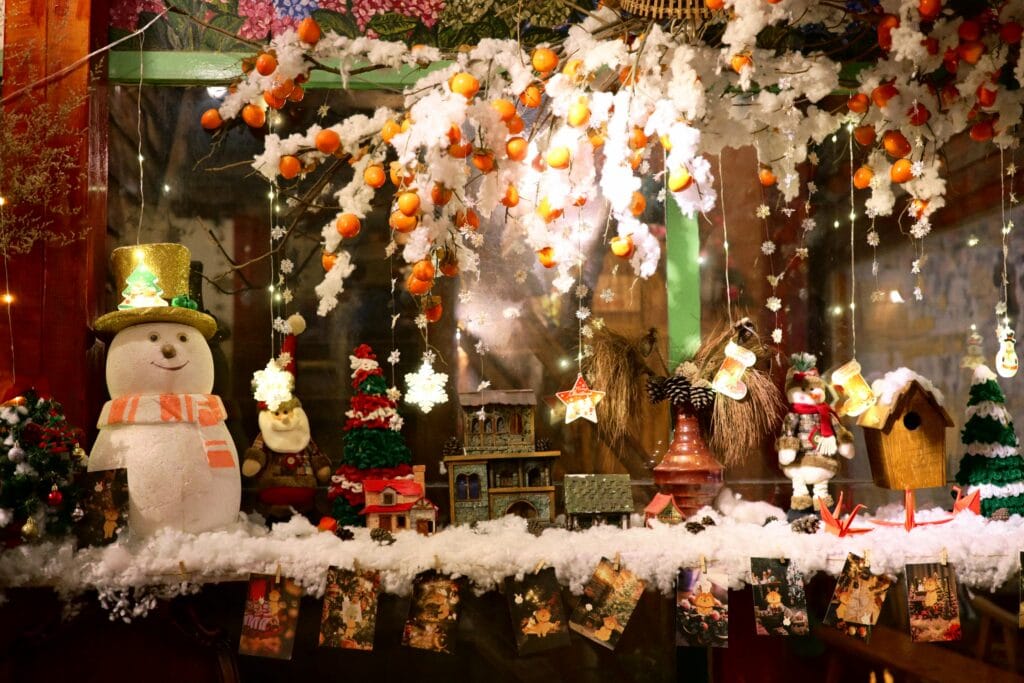 Christmas Decorations: Complete Guide to Styles, Trends, and Holiday Magic 