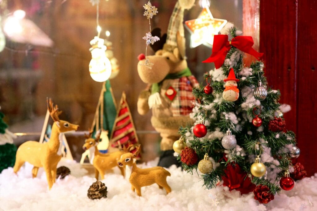 Christmas Decorations: Complete Guide to Styles, Trends, and Holiday Magic 