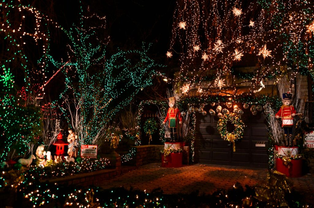 rise-of-outdoor-christmas-light-displays