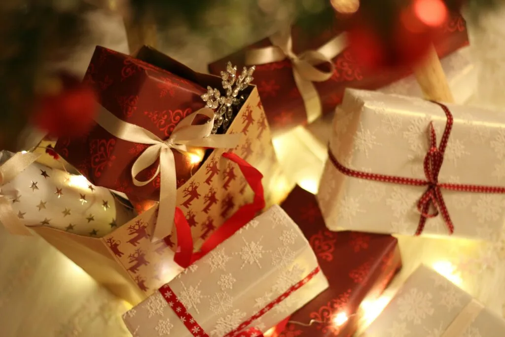 Christmas 2025: Meaning, Traditions, and the Best Christmas Gift Ideas in the USA