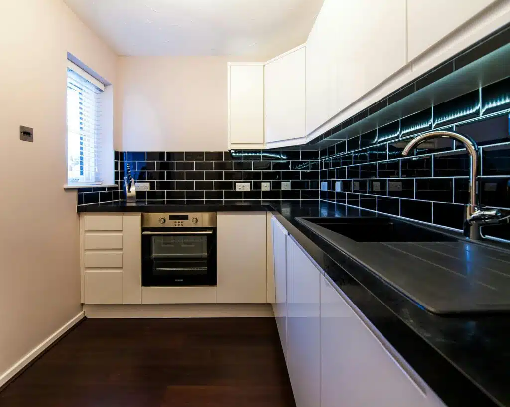 30 Small Kitchen Ideas With Smart Style That Maximize Space and Function